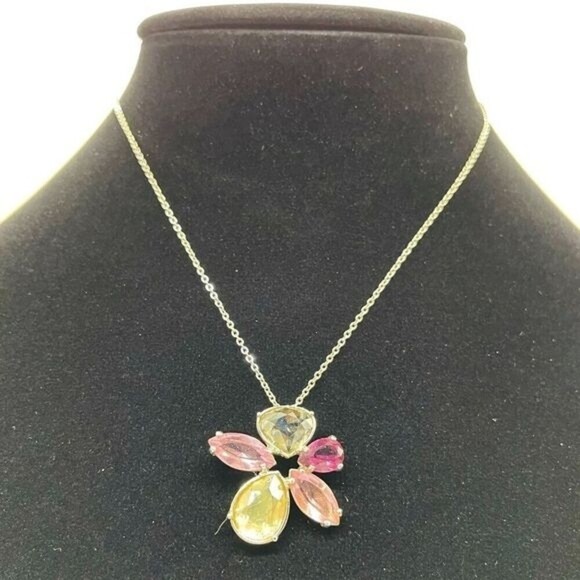 Swarovski Floral Crystal pendant on Silvertone - Picture 2 of 4